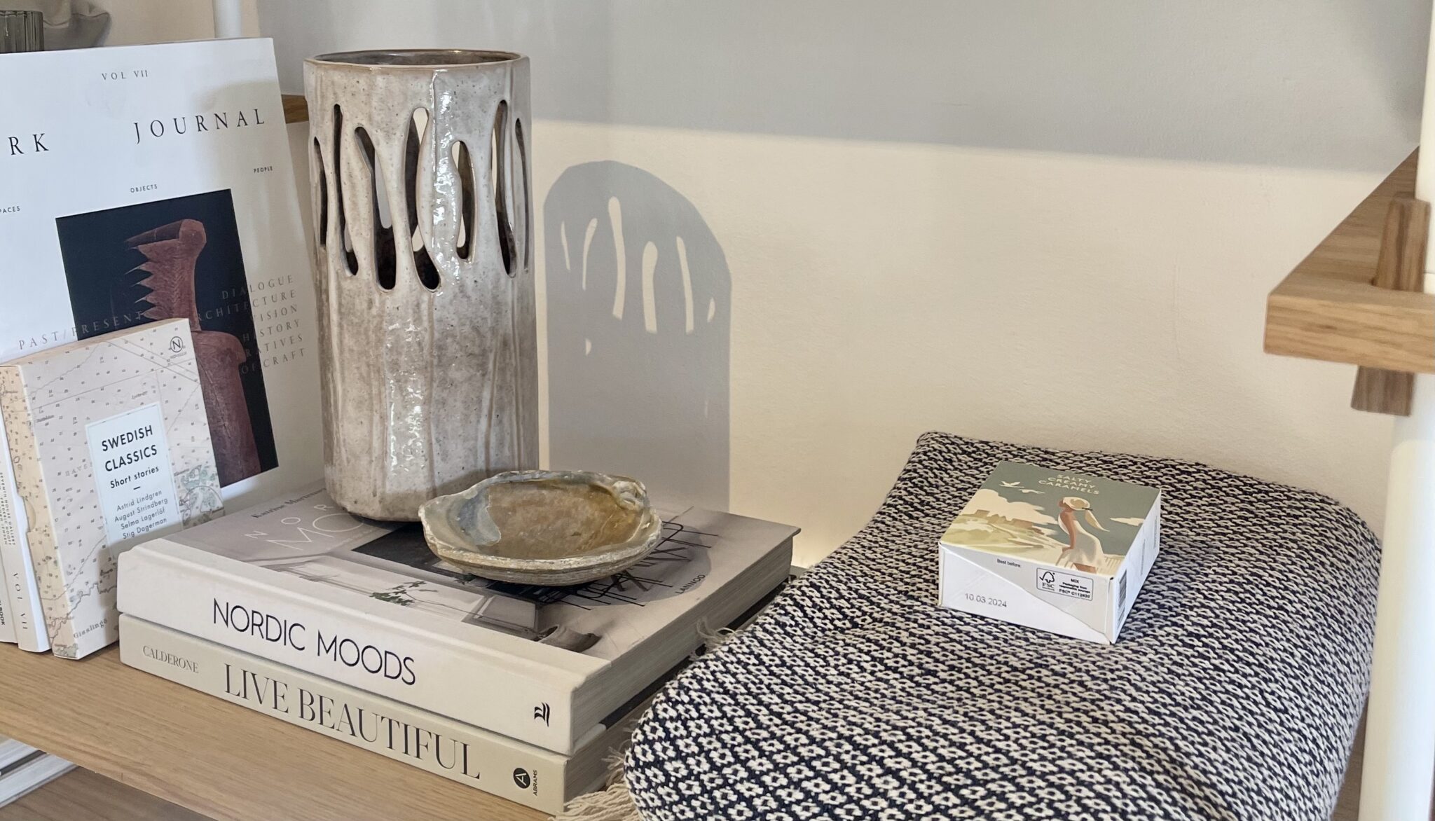 Scandinavian gifts near me / Scandinavian gift box